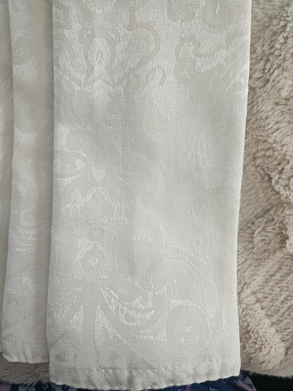 Four Elegant Ivory Damask Dinner Napkins New Lauren Ralph Lauren